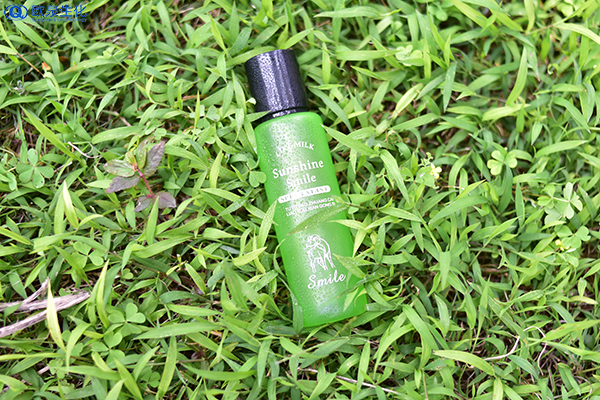 精華液廠家:毛孔精華液有用嗎？