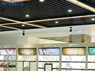 化妝品店為何不能征服消費(fèi)者？