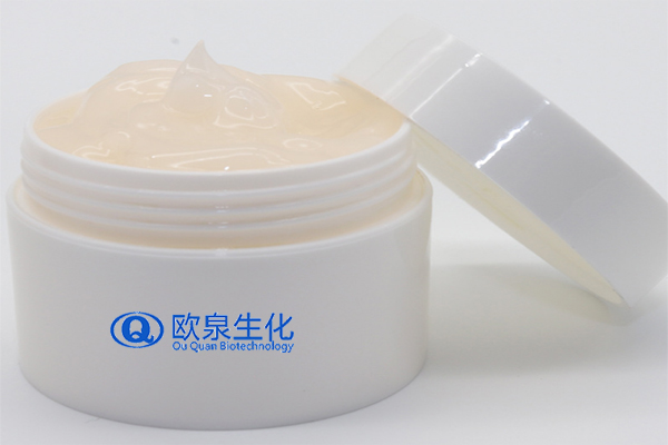 膏霜廠家:日霜和晚霜的區(qū)別在哪里？